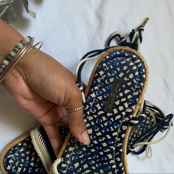 Louis Vuitton Lace-Up Strappy Sandals - Picture 2 of 8